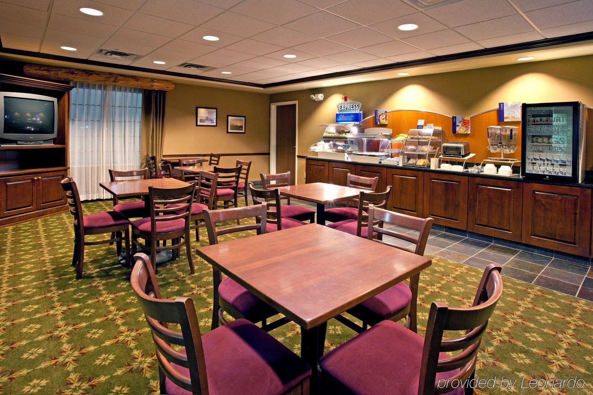 Holiday Inn Express Hocking Hills-Logan, An Ihg Hotel Εστιατόριο φωτογραφία